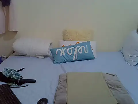 Sweet_Bear's cam snapshot