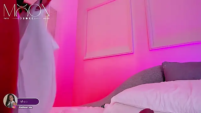 tatii_moon's cam snapshot