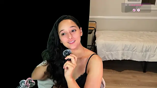 WinnieRin live sex cam