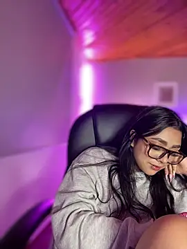 Violetta_pinkk1's cam snapshot