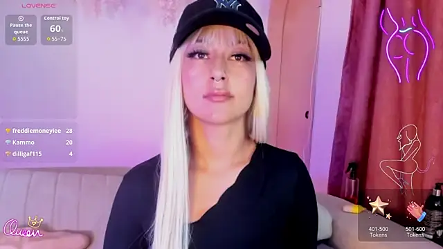 Mia-Bloom live sex cam