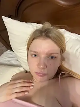 AmmyHot live sex cam