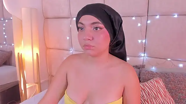 Sooffii_1 live sex cam