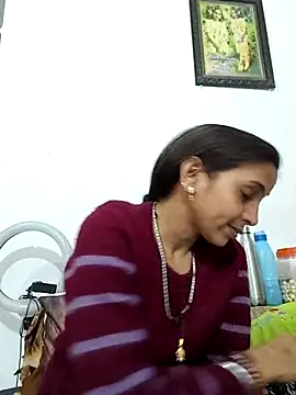 Sexy-Kavya2's cam snapshot