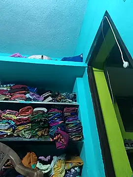 Villageanuty's cam snapshot