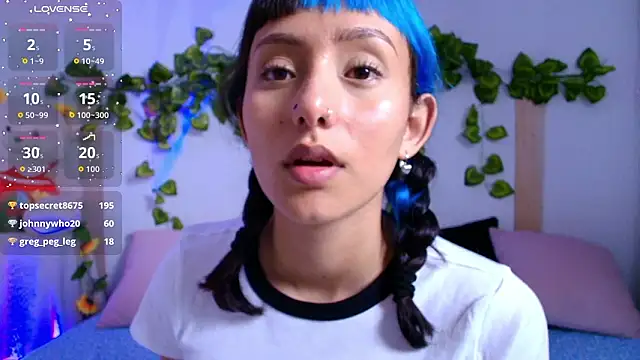 tati_cardenas's cam snapshot