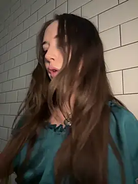 RollDolls's cam snapshot