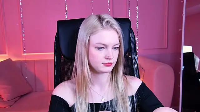 GraceGlamour's cam snapshot