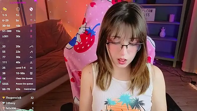 Soffi_Toffi live sex cam