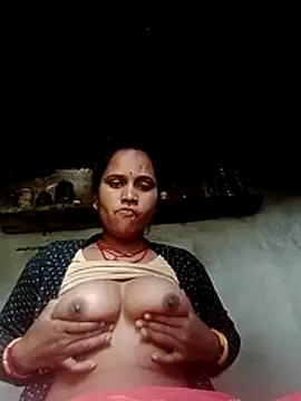 Panjaban_pooja's cam snapshot