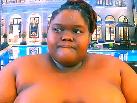 EbonyHotBuns's cam snapshot