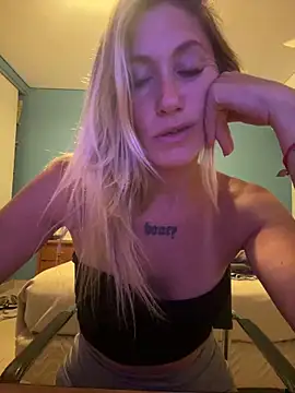 caritadeangellll's cam snapshot