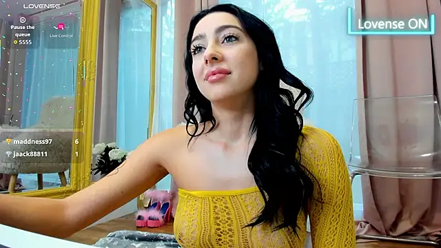 KiraBaby_'s cam snapshot