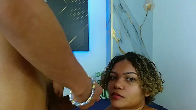 candyandking19's cam snapshot