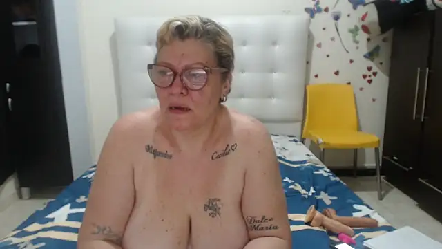 Olgahunder's cam snapshot