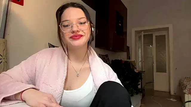 Leilla_Marusel's cam snapshot