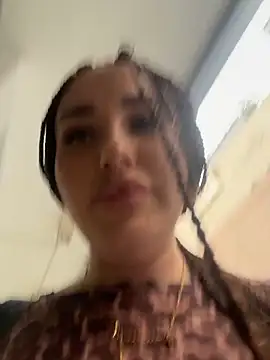 KiraSunshine's cam snapshot