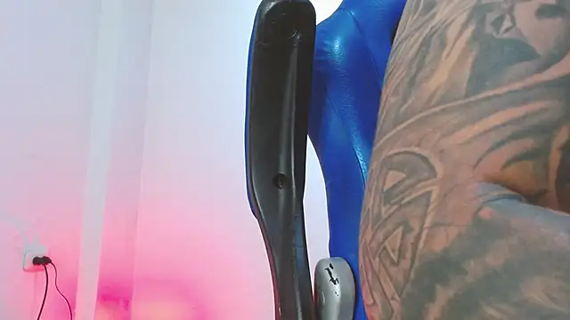 Joeysexx2's cam snapshot