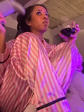 Your_Paris's cam snapshot