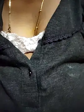 Gautami-telugu's cam snapshot