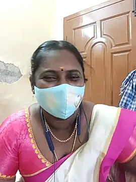 Tamil_Ranjini's cam snapshot