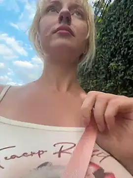 RonnieKiss's cam snapshot