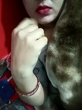 Priya_089's cam snapshot