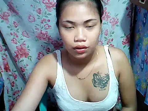 Milkytits_Yum00's cam snapshot