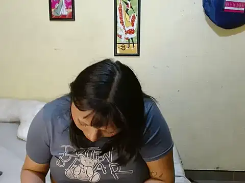 Carol_lil1's cam snapshot