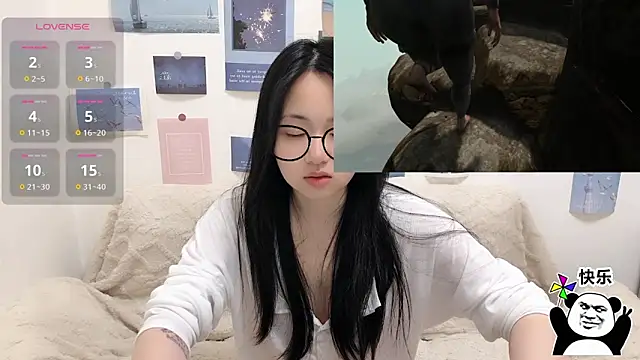 LiLiYbaby live sex cam