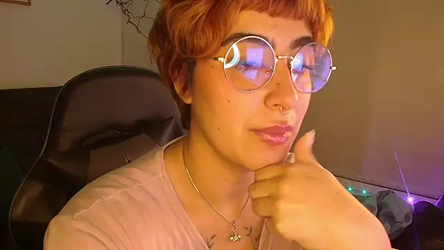 Miacatsito3's cam snapshot