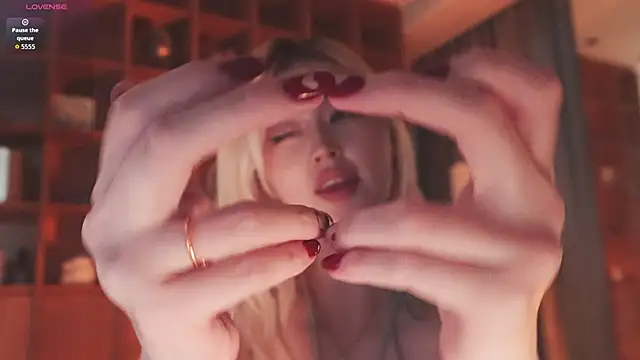 hyun_chia live sex cam