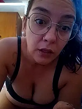 kuramaqueen's cam snapshot