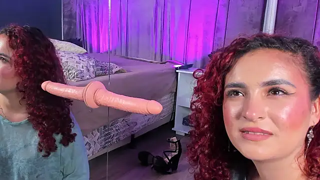 SilvanaSantos_'s cam snapshot