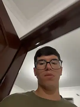 daddyssecret_'s cam snapshot