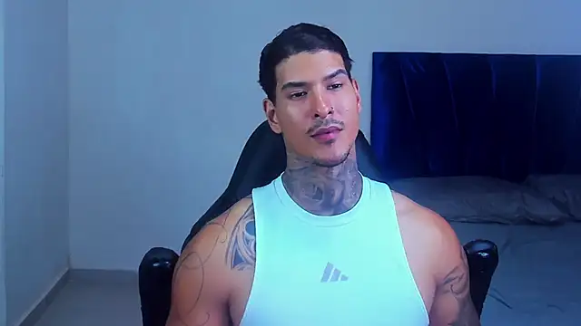 jiro_kenji1's cam snapshot