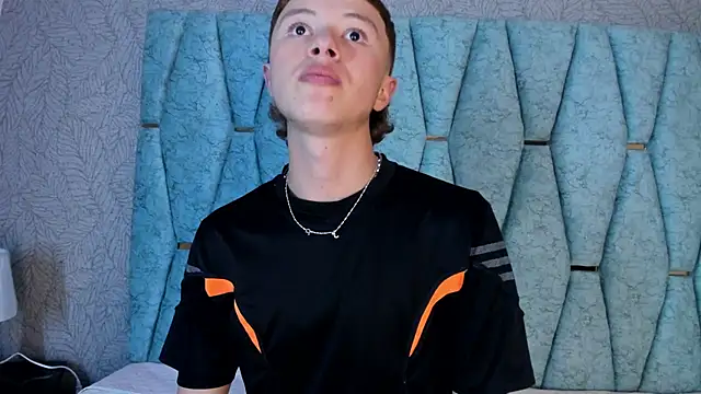 Genesis_And_Jack_ live sex cam