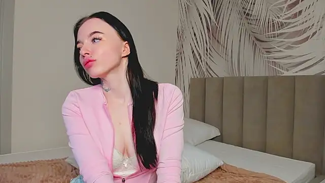 AdelineNoir's cam snapshot