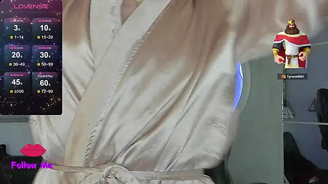 natasha_logan_'s cam snapshot