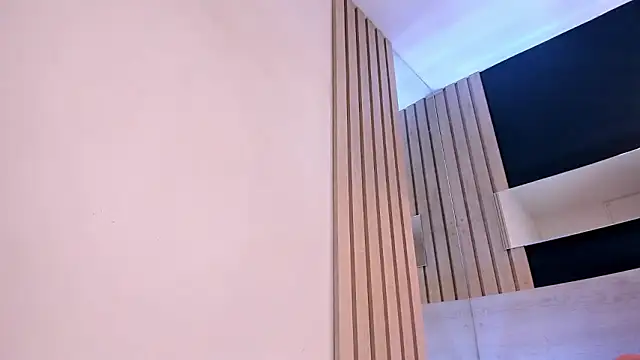 miel_gomez's cam snapshot