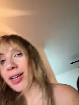 rileylovesyou live sex cam