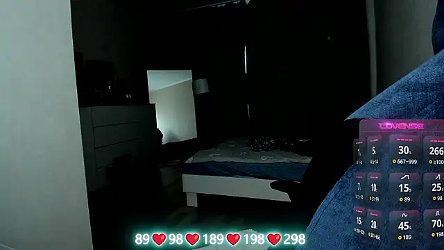 Olivia_Munk's cam snapshot