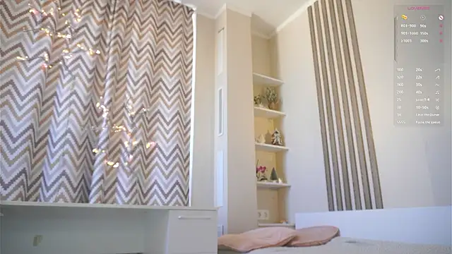 DarelleFaux's cam snapshot