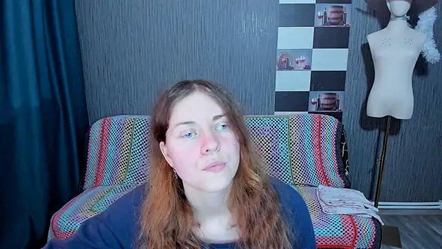 pa1e_pr1ncess's cam snapshot