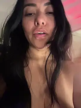 PetitLumiere live sex cam