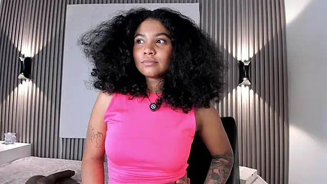 Zafiiraa's cam snapshot