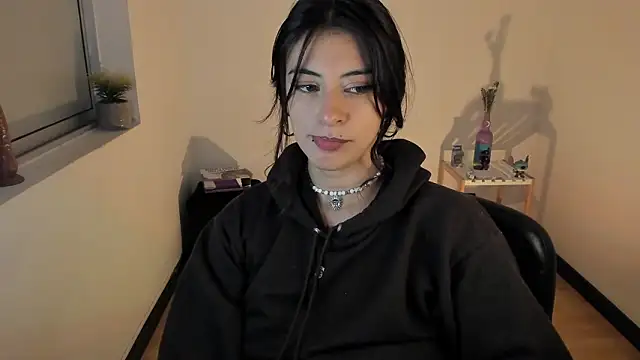 nala-saphir live sex cam