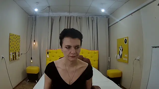 AvaSaturnian live sex cam