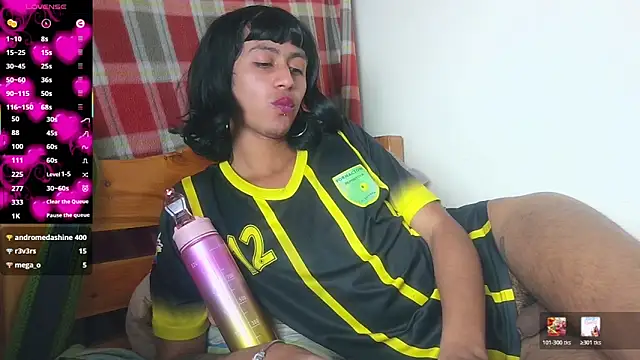 Naicollsxxx live sex cam