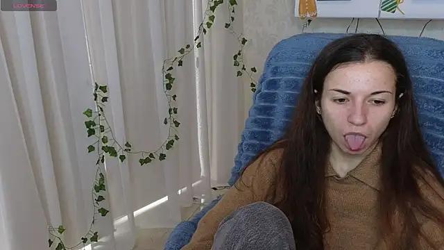 Ulyanix live sex cam